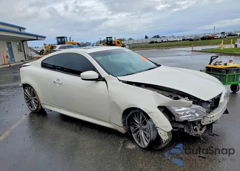 2011 Infiniti G37 Base z USA, uszkodzony, nr VIN JN1CV6EK0BM212200
